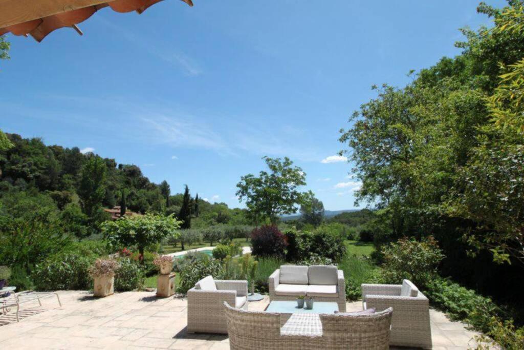 Bastide Derroc Villa Cotignac Exterior photo